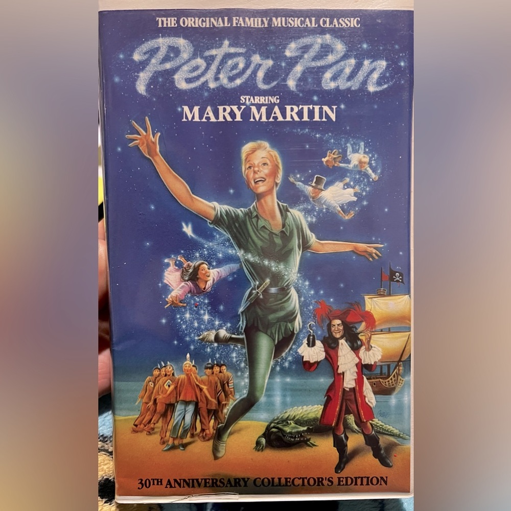 VHS PETER PAN starring Mary Martin, original family musical, collectors edition